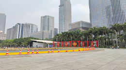 伊能静通过社交平台分享不同刘海造型美照